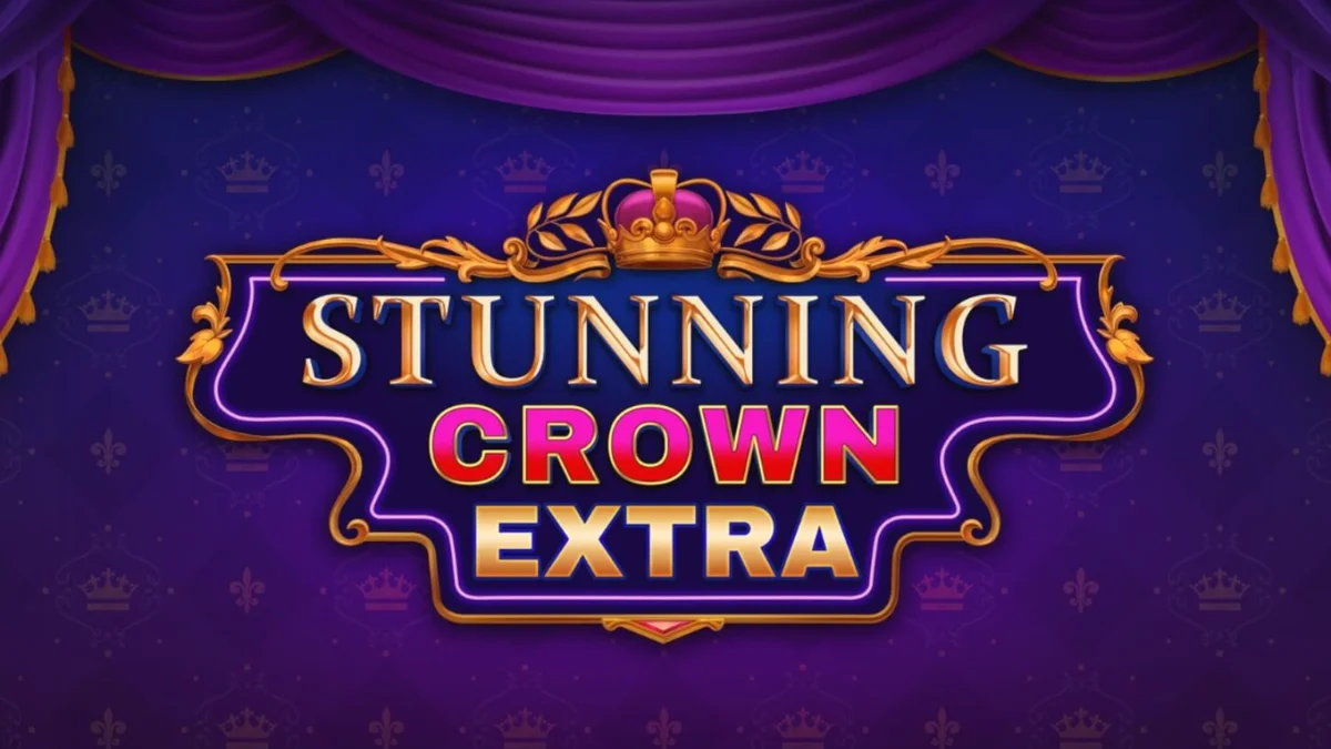 Tampilan visual slot Stunning Crown Extra dengan simbol mahkota dan buah-buahan